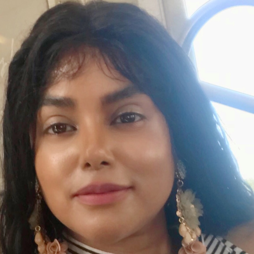 Meet your Posher, Sarah